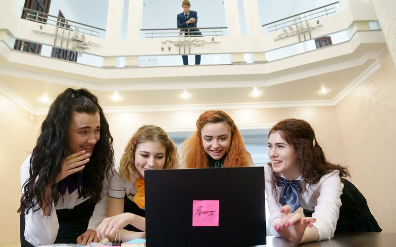 Проститутка София